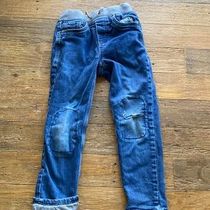 Size 120 (6/7) Hanna Andersson boys jeans.